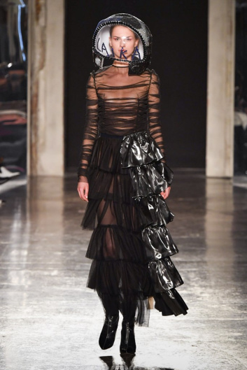Fotoservizio/FW 19-20/WOMEN/SFILATA/FRANCESCA LIBERATORE/DP2/42