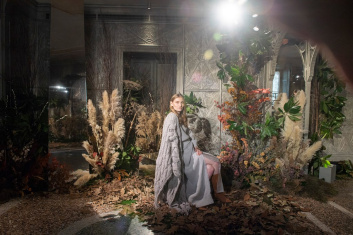 Fotoservizio/FW 19-20/WOMEN/PRESENTAZIONE/GENTRYPORTOFINO/DP2/1