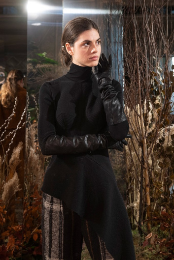 Fotoservizio/FW 19-20/WOMEN/PRESENTAZIONE/GENTRYPORTOFINO/DP2/9