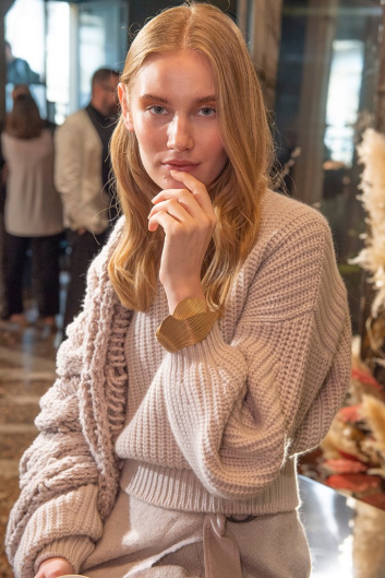 Fotoservizio/FW 19-20/WOMEN/PRESENTAZIONE/GENTRYPORTOFINO/DP2/39