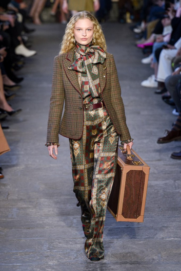 Fotoservizio/FW 19-20/WOMEN/SFILATA/ETRO/DP2/18