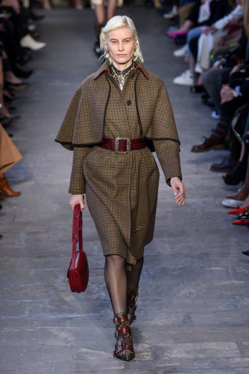 Fotoservizio/FW 19-20/WOMEN/SFILATA/ETRO/DP2/21