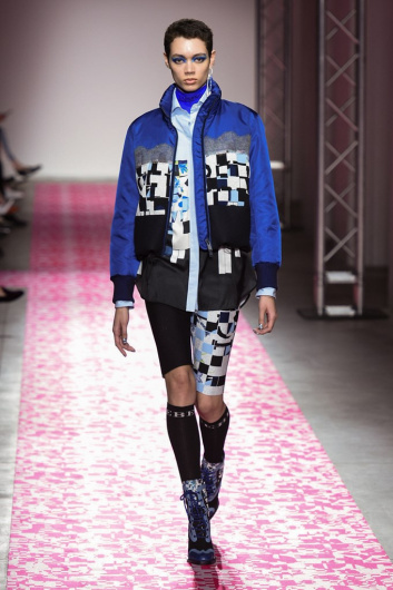 Fotoservizio/FW 19-20/WOMEN/SFILATA/ICEBERG/DP2/0