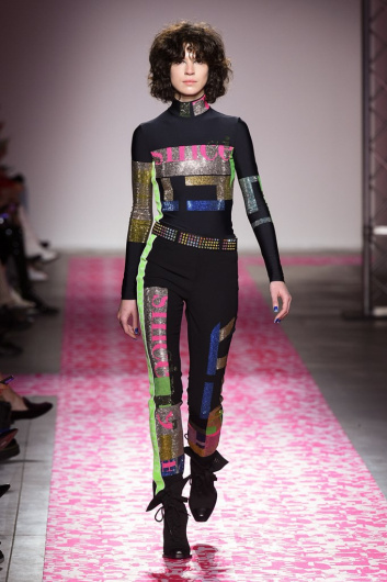 Fotoservizio/FW 19-20/WOMEN/SFILATA/ICEBERG/DP2/11