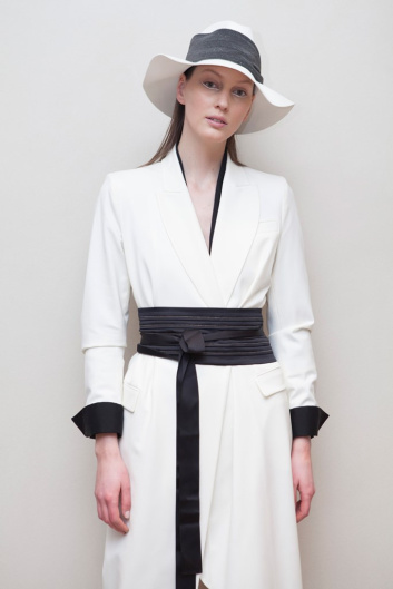 Fotoservizio/FW 19-20/WOMEN/PRESENTAZIONE/BRUNELLO CUCINELLI/DP2/3
