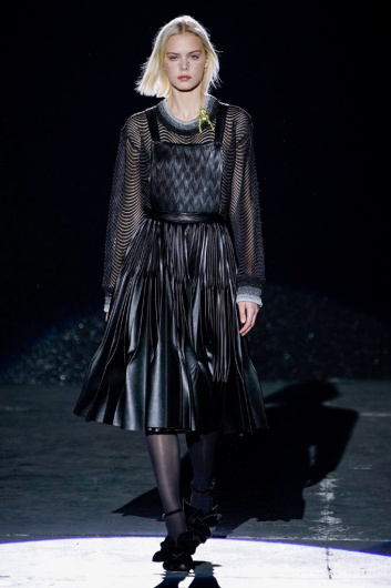 Fotoservizio/FW 19-20/WOMEN/SFILATA/MARCO DE VINCENZO/DP2/1
