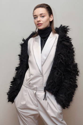Fotoservizio/FW 19-20/WOMEN/PRESENTAZIONE/BRUNELLO CUCINELLI/DP2/25
