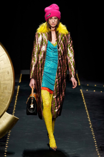 Fotoservizio/FW 19-20/WOMEN/SFILATA/VERSACE/DP2/0