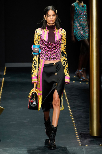 Fotoservizio/FW 19-20/WOMEN/SFILATA/VERSACE/DP2/8