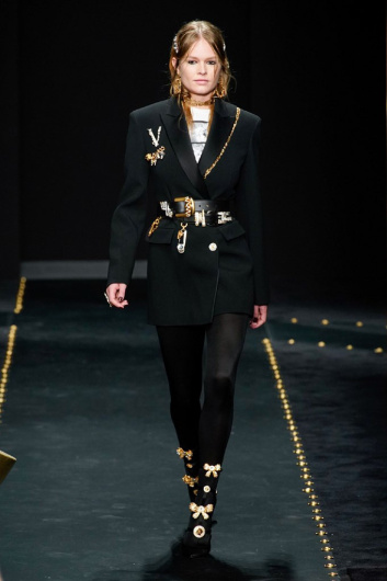 Fotoservizio/FW 19-20/WOMEN/SFILATA/VERSACE/DP2/14