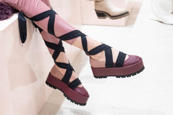 Fotoservizio/FW 19-20/WOMEN/PRESENTAZIONE/AGL ATTILIO GIUSTI LEOMBRUNI/DP2/7