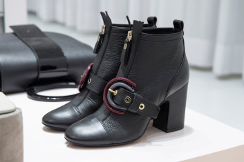 Fotoservizio/FW 19-20/WOMEN/PRESENTAZIONE/AGL ATTILIO GIUSTI LEOMBRUNI/DP2/19