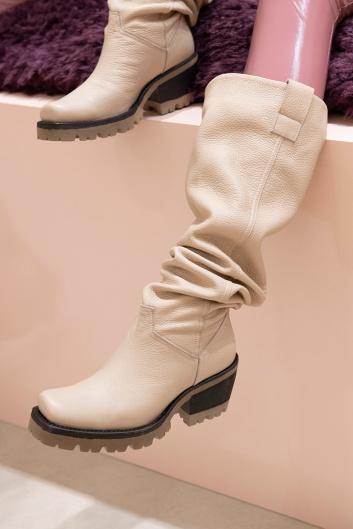 Fotoservizio/FW 19-20/WOMEN/PRESENTAZIONE/AGL ATTILIO GIUSTI LEOMBRUNI/DP2/11