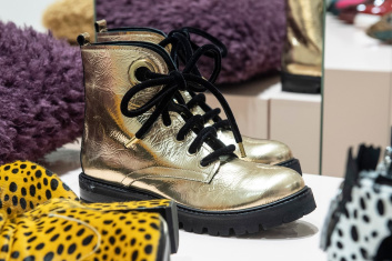 Fotoservizio/FW 19-20/WOMEN/PRESENTAZIONE/AGL ATTILIO GIUSTI LEOMBRUNI/DP2/35