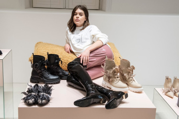 Fotoservizio/FW 19-20/WOMEN/PRESENTAZIONE/AGL ATTILIO GIUSTI LEOMBRUNI/DP2/40
