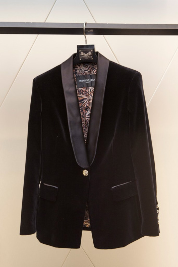 Fotoservizio/FW 19-20/WOMEN/PRESENTAZIONE/ANTONIO CROCE/DP2/5