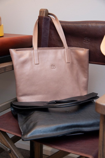 Fotoservizio/FW 19-20/WOMEN/PRESENTAZIONE/IL BISONTE/DP2/8