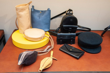 Fotoservizio/FW 19-20/WOMEN/PRESENTAZIONE/IL BISONTE/DP2/24