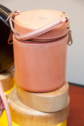 Fotoservizio/FW 19-20/WOMEN/PRESENTAZIONE/IL BISONTE/DP2/21