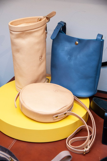 Fotoservizio/FW 19-20/WOMEN/PRESENTAZIONE/IL BISONTE/DP2/29