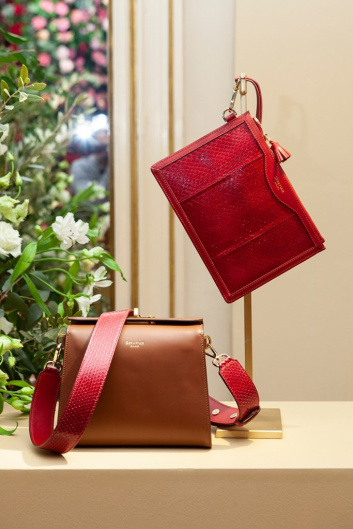 Fotoservizio/FW 19-20/WOMEN/PRESENTAZIONE/SERAPIAN/DP2/12