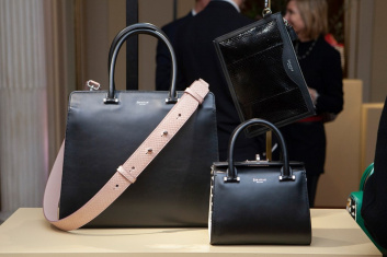 Fotoservizio/FW 19-20/WOMEN/PRESENTAZIONE/SERAPIAN/DP2/28