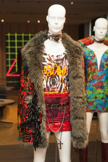 Fotoservizio/FW 19-20/WOMEN/APPUNTAMENTO/DSQUARED2/DP2/12