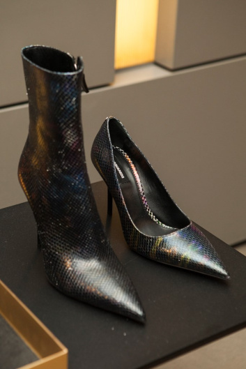 Fotoservizio/FW 19-20/WOMEN/APPUNTAMENTO/DSQUARED2/DP2/24