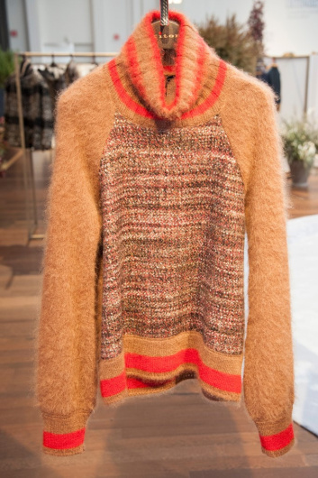 Fotoservizio/FW 19-20/WOMEN/APPUNTAMENTO/KITON/DP2/26