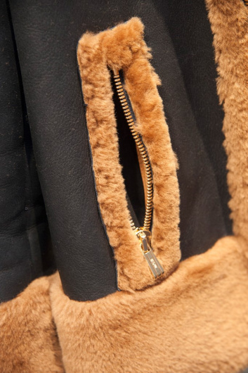 Fotoservizio/FW 19-20/WOMEN/APPUNTAMENTO/KITON/DP2/41
