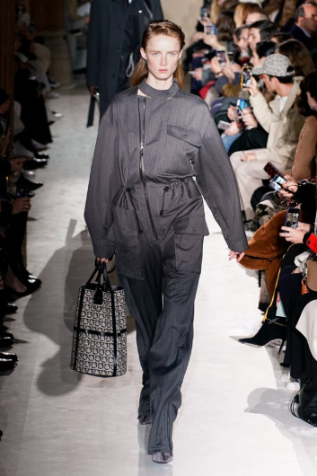 Fotoservizio/FW 19-20/WOMEN/SFILATA/SALVATORE FERRAGAMO/DP2/1