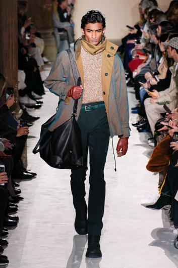 Fotoservizio/FW 19-20/WOMEN/SFILATA/SALVATORE FERRAGAMO/DP2/11