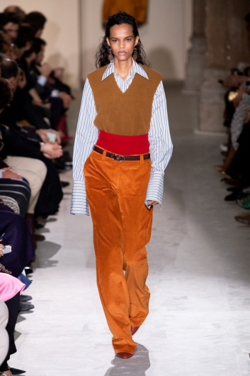 Fotoservizio/FW 19-20/WOMEN/SFILATA/SALVATORE FERRAGAMO/DP2/0