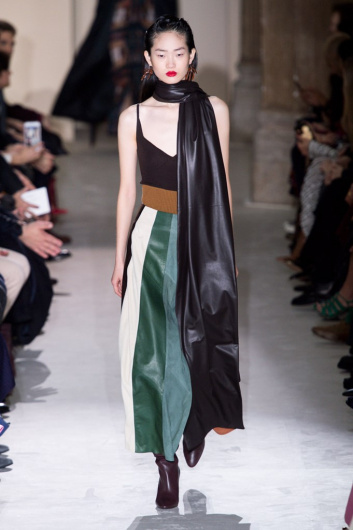 Fotoservizio/FW 19-20/WOMEN/SFILATA/SALVATORE FERRAGAMO/DP2/16