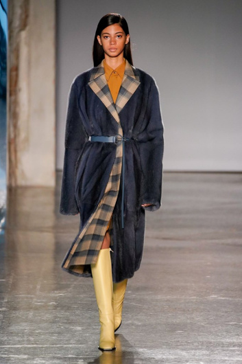 Fotoservizio/FW 19-20/WOMEN/SFILATA/GABRIELE COLANGELO/DP2/1