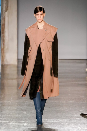Fotoservizio/FW 19-20/WOMEN/SFILATA/GABRIELE COLANGELO/DP2/8