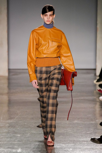 Fotoservizio/FW 19-20/WOMEN/SFILATA/GABRIELE COLANGELO/DP2/1