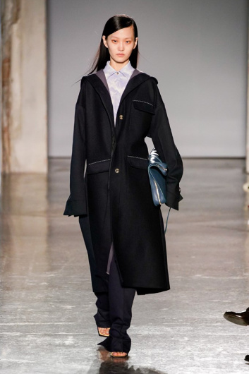 Fotoservizio/FW 19-20/WOMEN/SFILATA/GABRIELE COLANGELO/DP2/17