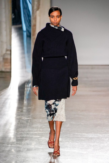 Fotoservizio/FW 19-20/WOMEN/SFILATA/GABRIELE COLANGELO/DP2/24