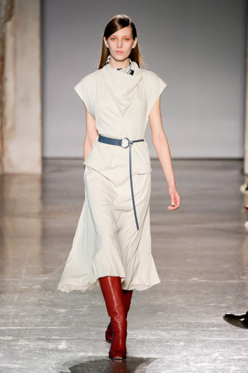 Fotoservizio/FW 19-20/WOMEN/SFILATA/GABRIELE COLANGELO/DP2/20