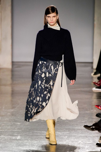 Fotoservizio/FW 19-20/WOMEN/SFILATA/GABRIELE COLANGELO/DP2/21
