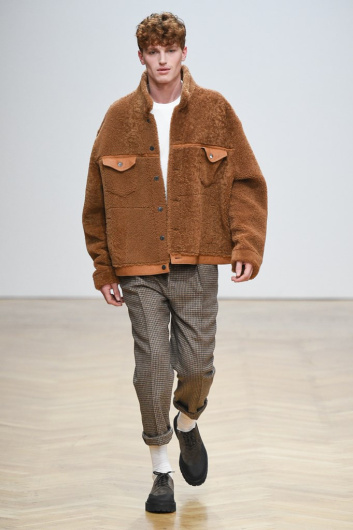 Fotoservizio/FW 19-20/WOMEN/SFILATA/SIMONETTA RAVIZZA/DP2/14