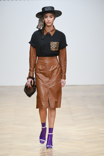 Fotoservizio/FW 19-20/WOMEN/SFILATA/SIMONETTA RAVIZZA/DP2/1