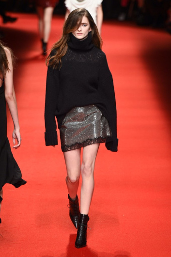 Fotoservizio/FW 19-20/WOMEN/SFILATA/PHILOSOPHY DI LORENZO SERAFINI/DP2/14