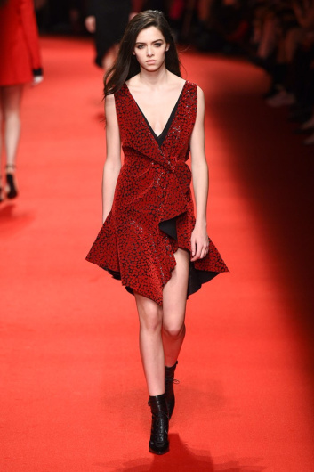 Fotoservizio/FW 19-20/WOMEN/SFILATA/PHILOSOPHY DI LORENZO SERAFINI/DP2/10