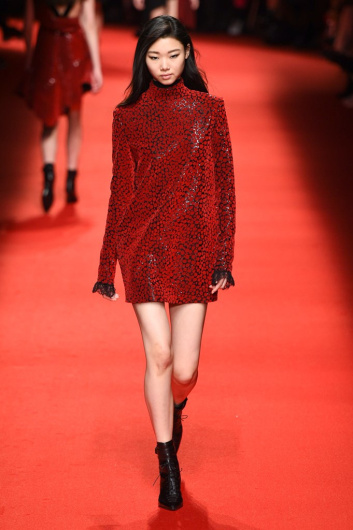 Fotoservizio/FW 19-20/WOMEN/SFILATA/PHILOSOPHY DI LORENZO SERAFINI/DP2/12