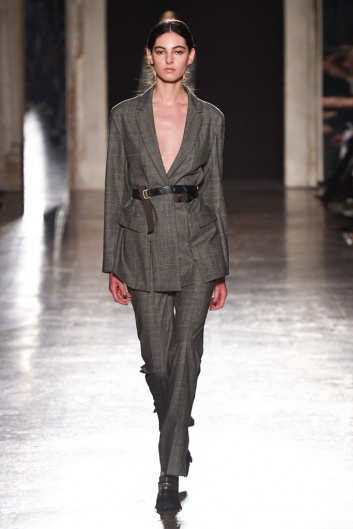 Fotoservizio/FW 19-20/WOMEN/SFILATA/CIVIDINI/DP2/2