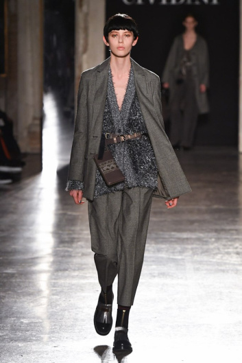 Fotoservizio/FW 19-20/WOMEN/SFILATA/CIVIDINI/DP2/0