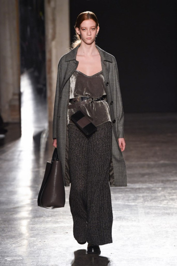 Fotoservizio/FW 19-20/WOMEN/SFILATA/CIVIDINI/DP2/0