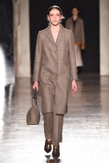 Fotoservizio/FW 19-20/WOMEN/SFILATA/CIVIDINI/DP2/4